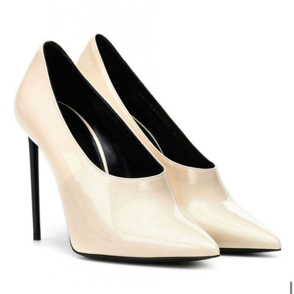 Saint Laurent Teddy Pump never worn